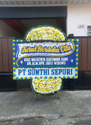 Papan Bunga Duka di Putat